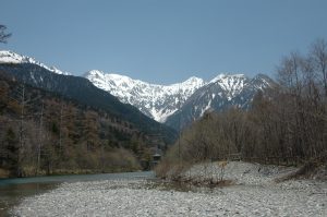 日本 で 2 番目 に 長い 川
